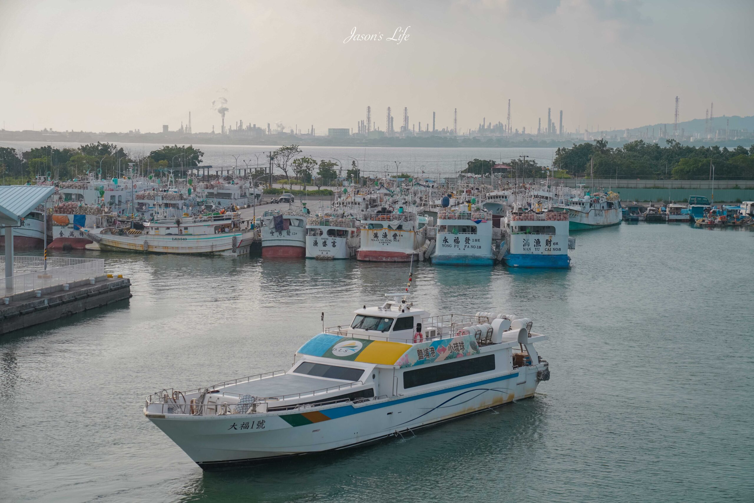 【屏東新園｜景點】甲板上The Deck景觀餐廳。屏東新開幕海景景觀餐騰，屋頂絕佳賞夕陽，氣氛好 @Jason&#039;s Life