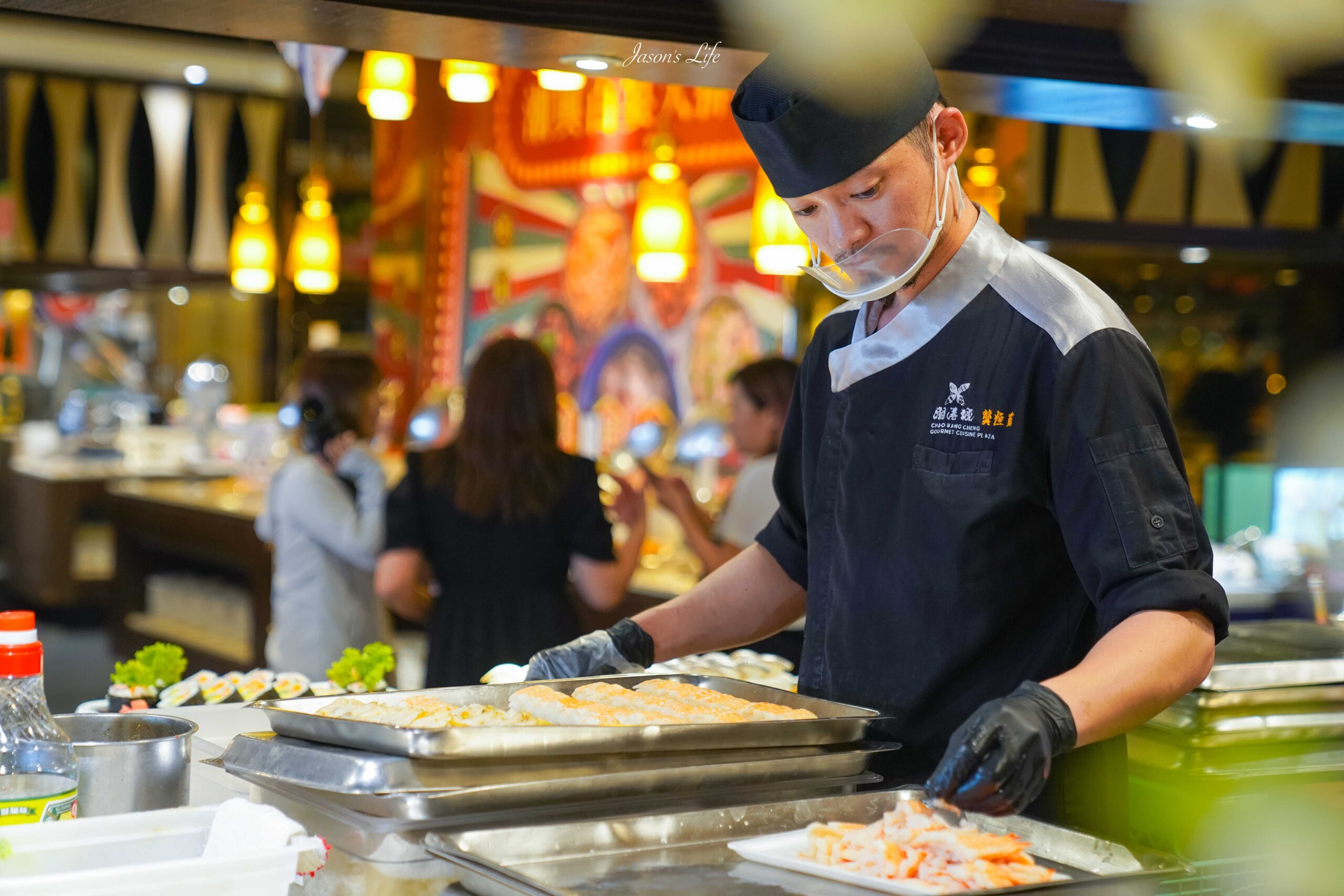 【台中南屯｜美食】太陽百匯(潮港城國際美食館)。釜山海鮮季，台中海鮮直送，10/01~11/30四人同行送巨無霸檸檬泰國蝦 @Jason&#039;s Life