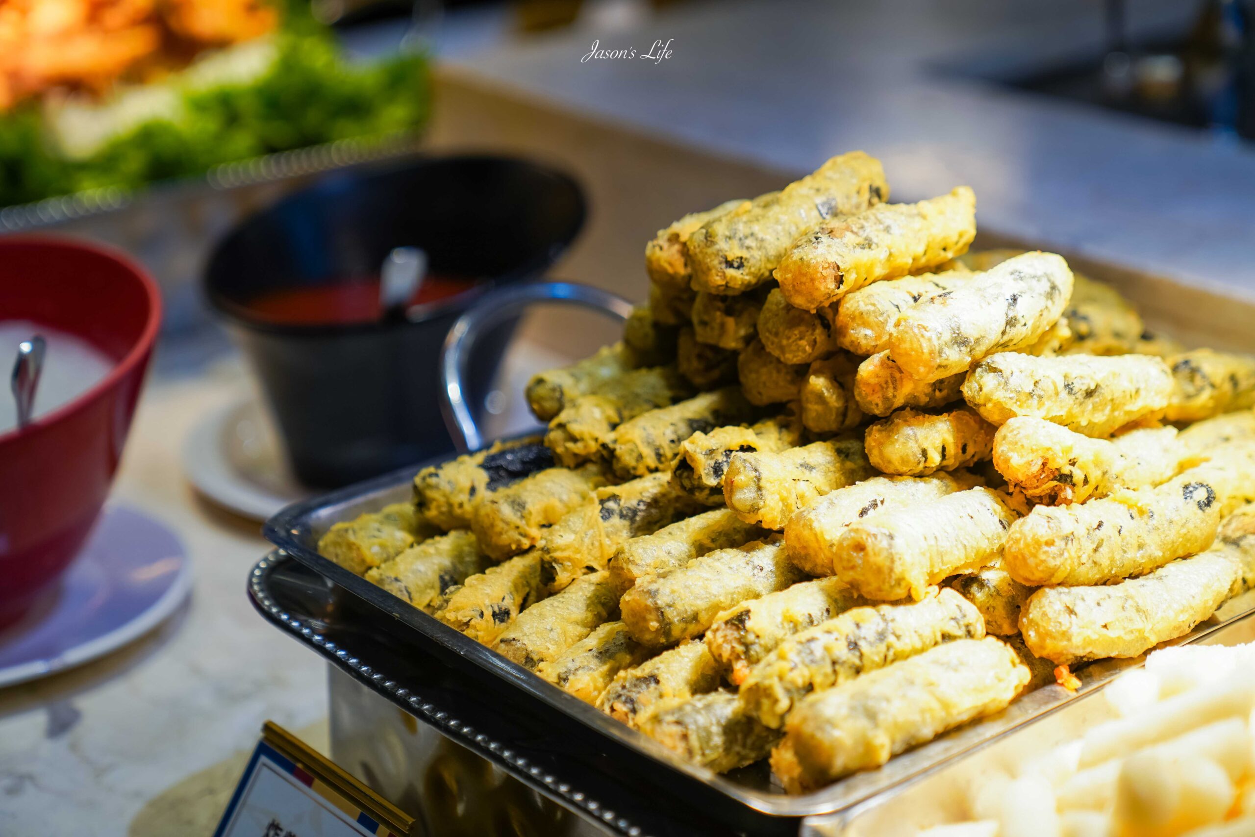 【台中南屯｜美食】太陽百匯(潮港城國際美食館)。釜山海鮮季，台中海鮮直送，10/01~11/30四人同行送巨無霸檸檬泰國蝦 @Jason&#039;s Life