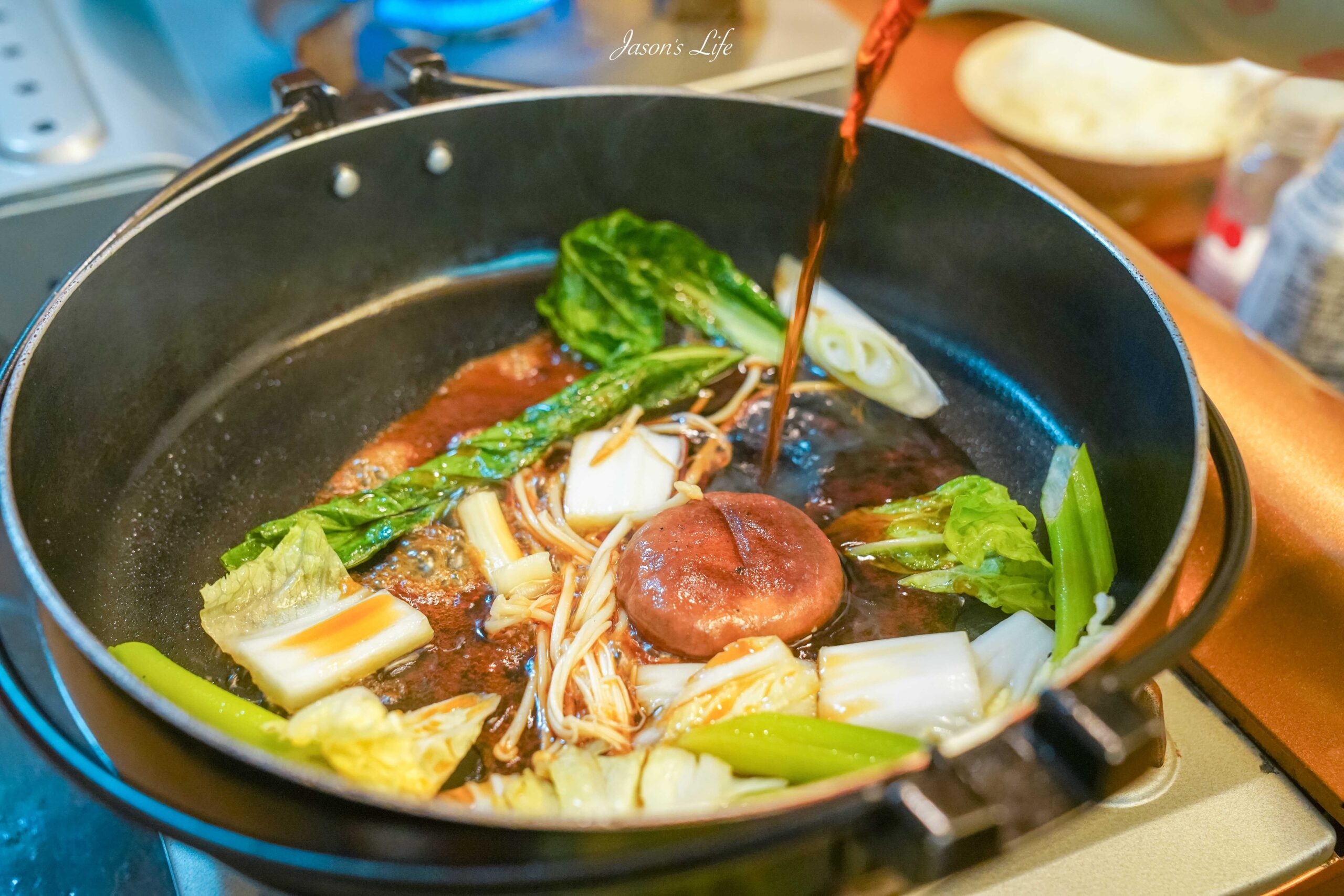 【北海道富良野｜美食】Kumagera(くまげら)。富良野美食推薦，強烈推薦一定要來嚐嚐炙燒和牛丼飯、和牛壽喜鍋，油脂美味 @Jason&#039;s Life