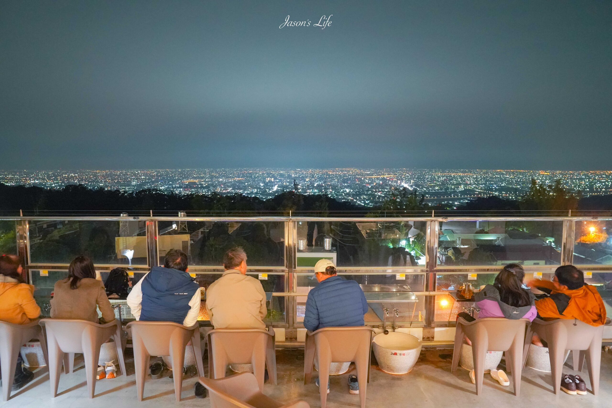 【彰化芬園｜美食】3果6素 360度超級食物景觀餐廳。139縣道景觀餐廳，彰化夜景泡腳餐廳，還可吃養生鍋 @Jason&#039;s Life