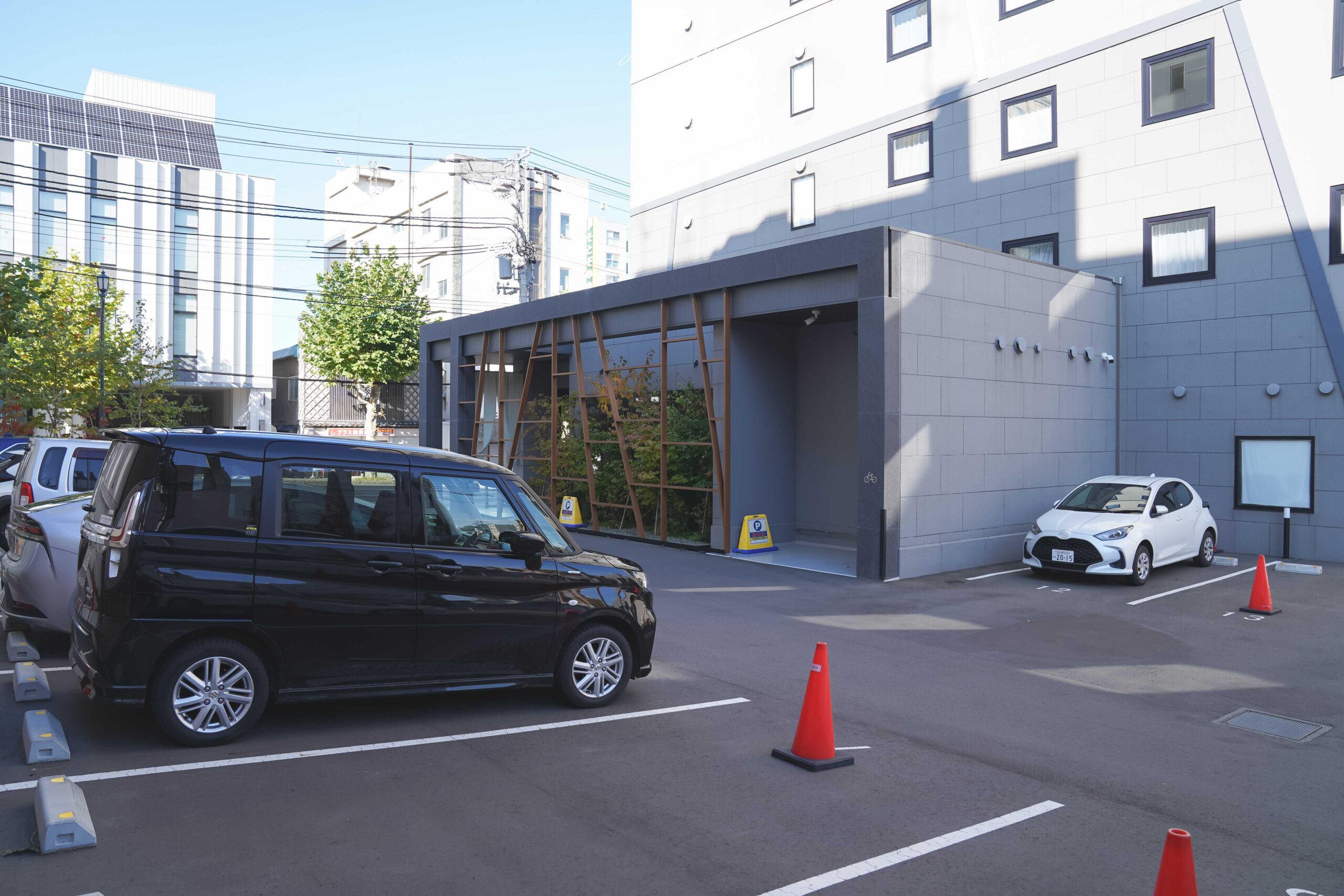 【北海道小樽│住宿】GRIDS PREMIUM HOTEL OTARU(小樽格里茲頂級飯店)。2025年推薦小樽自由行必住，2022年開幕飯店，地理位置方便，文青風格可眺望海景 @Jason&#039;s Life