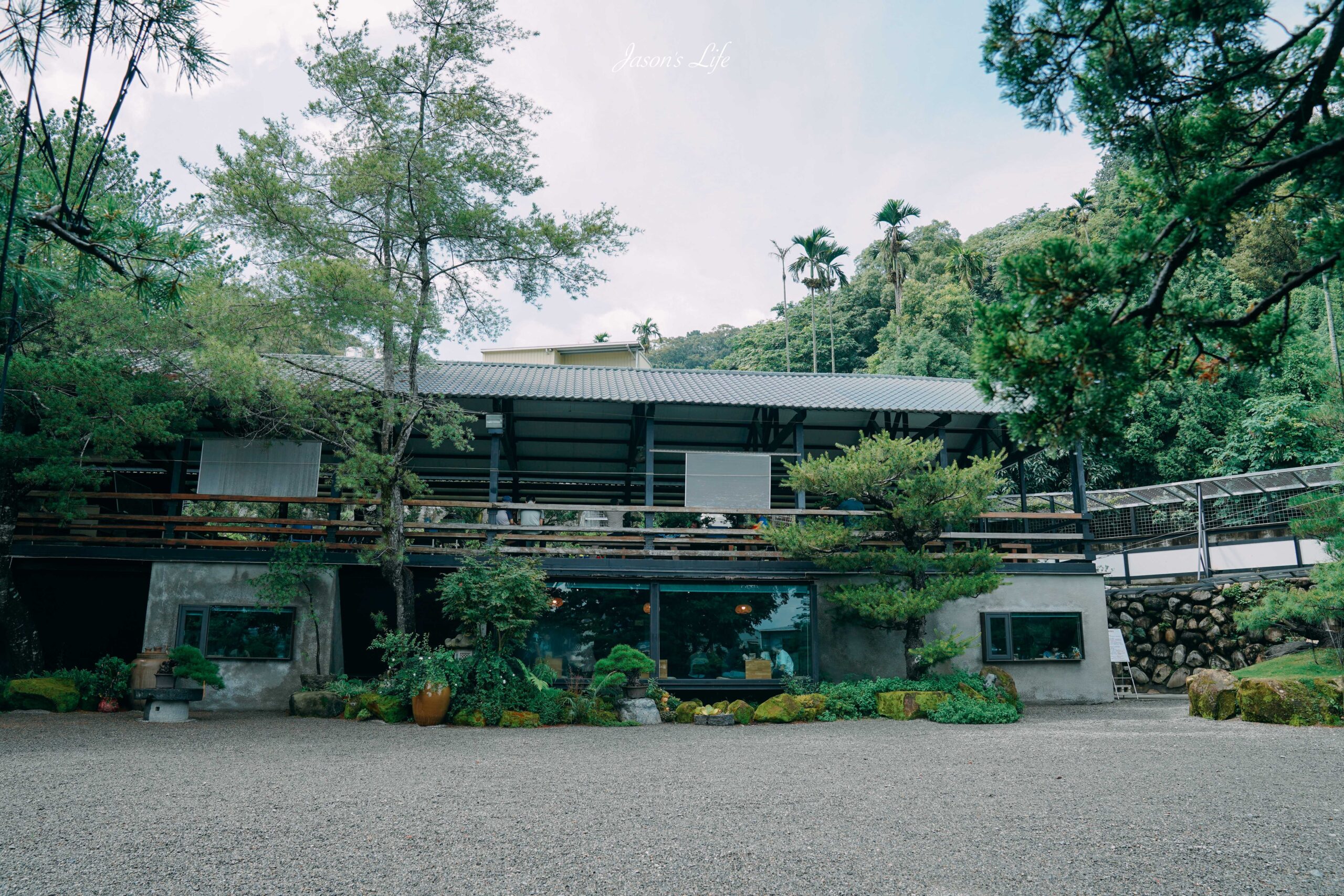 【苗栗卓蘭｜美食】Project C3 Cafe。卓蘭秘境日式咖啡廳，榻榻米座位日式禪風 × 工業風混搭美學 @Jason&#039;s Life