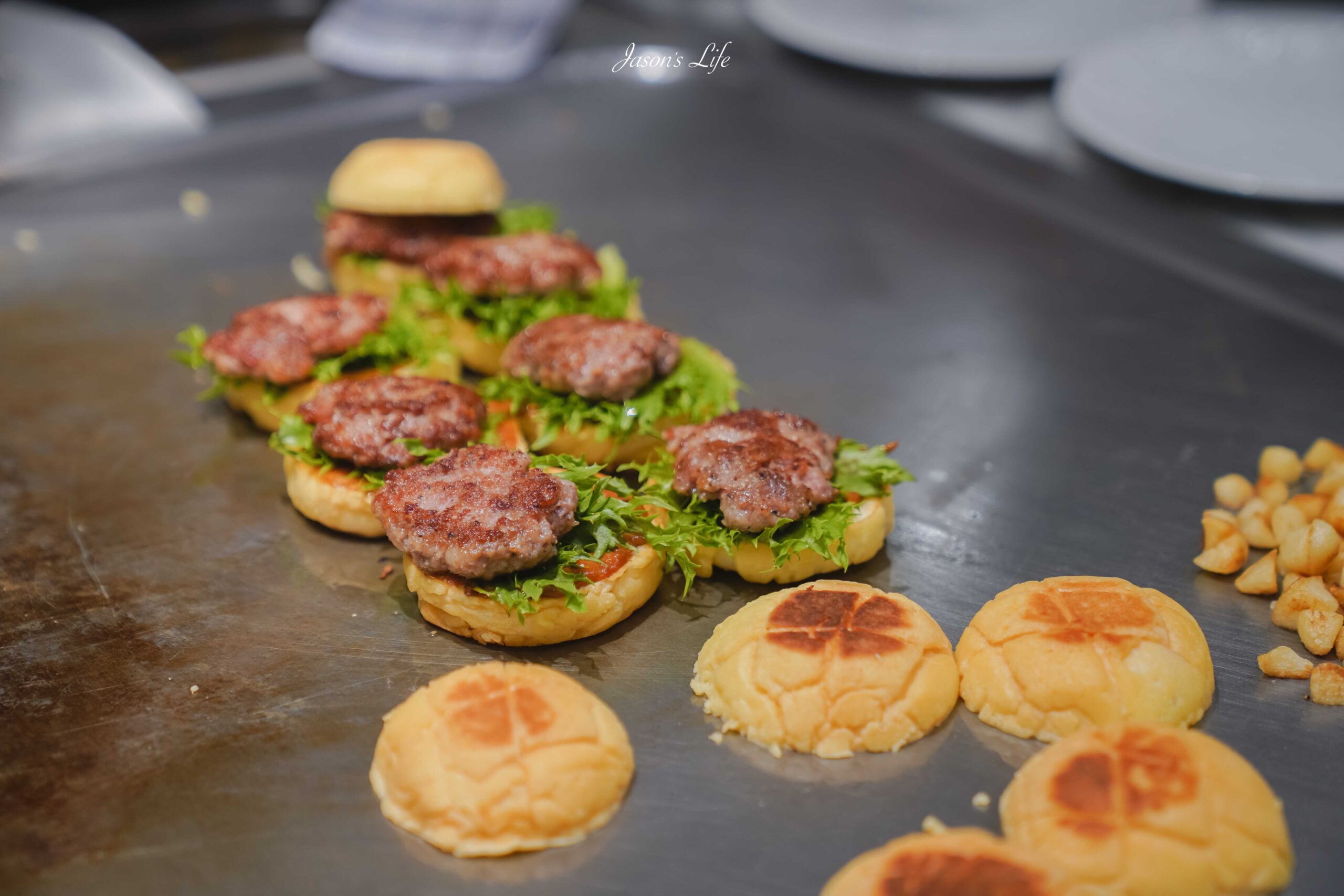 【台中慶生聚餐首選】【台中東區｜美食】明水然・樂-台中大魯閣店。Google評論全台平均4.8，頂級無菜單鐵板燒！慶生、約會首選，高CP值吃到龍蝦三吃與A5和牛！ @Jason&#039;s Life
