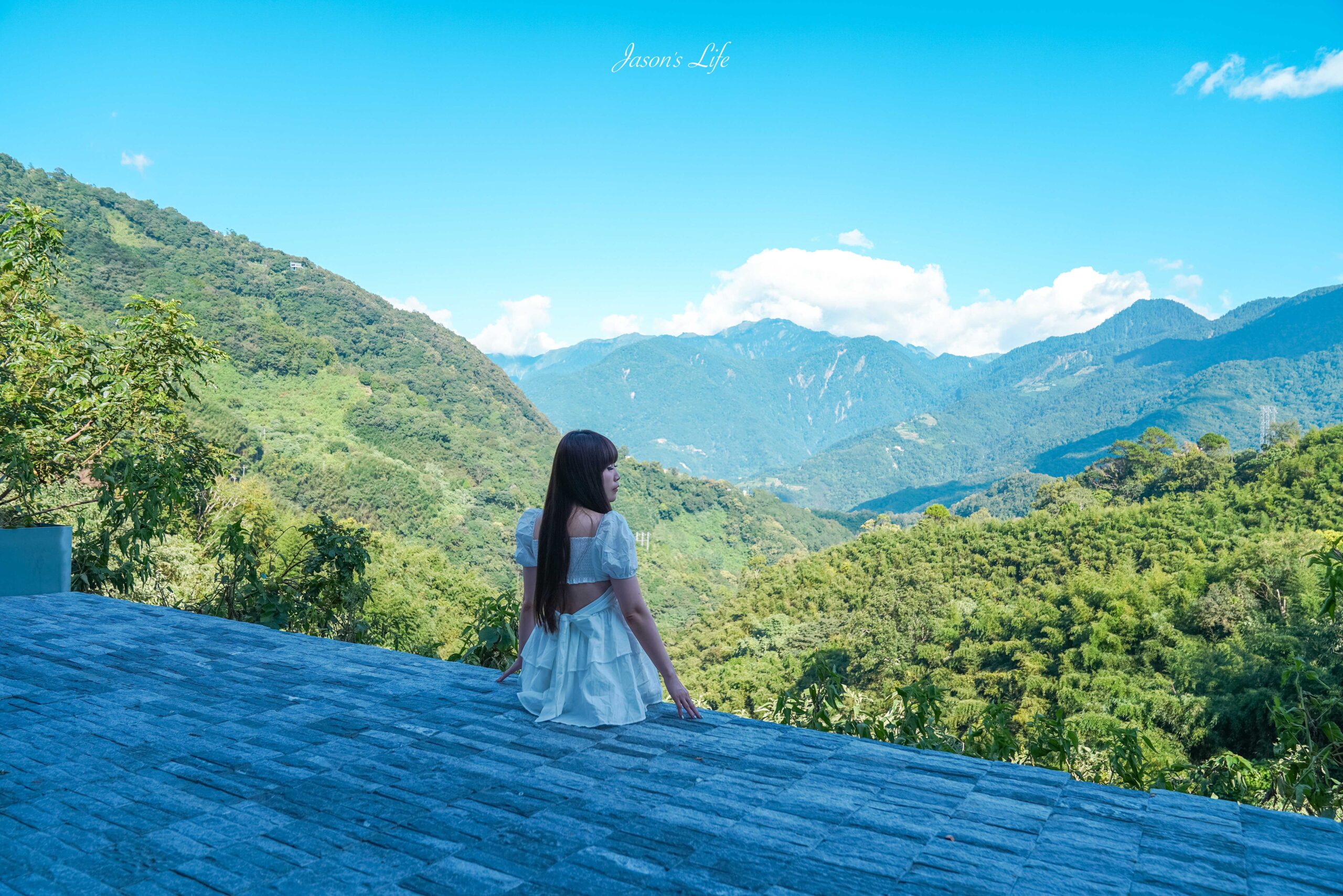 【南投清境│美食】Mountain bica cafe。超火紅，清境景觀不限時咖啡廳推薦，坐擁壯闊山景的夢幻下午茶 @Jason&#039;s Life