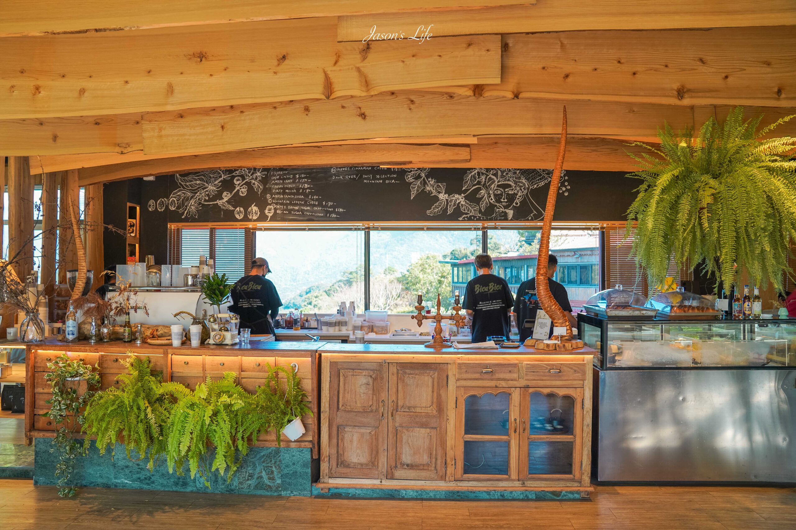【南投清境│美食】Mountain bica cafe。超火紅，清境景觀不限時咖啡廳推薦，坐擁壯闊山景的夢幻下午茶 @Jason&#039;s Life