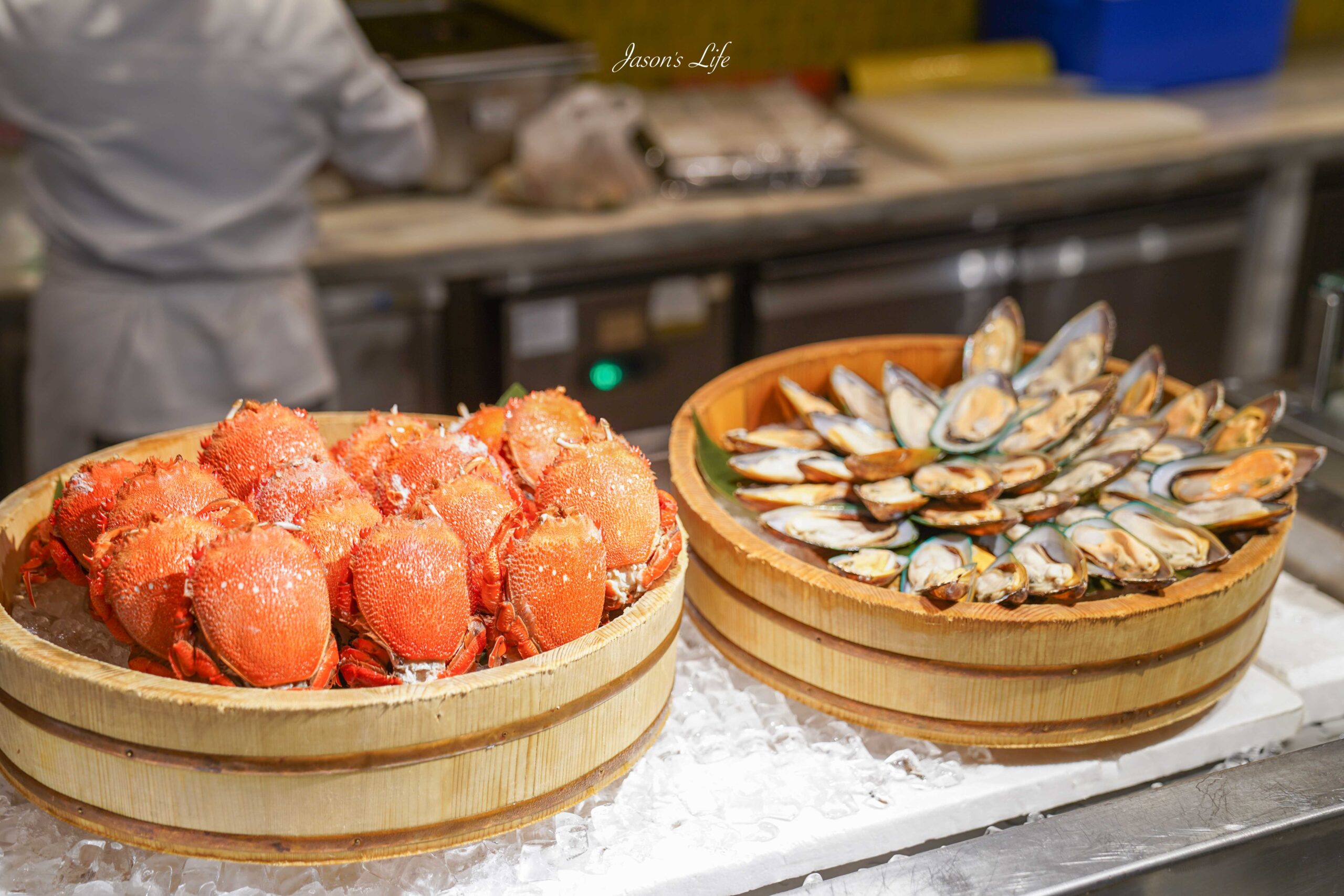【台中中區｜美食】李方艾美-新食譜全日餐廳 Latest Recipe。台中五星級吃到飽推薦，各式異國料理食材，紅白酒無限暢飲 @Jason&#039;s Life