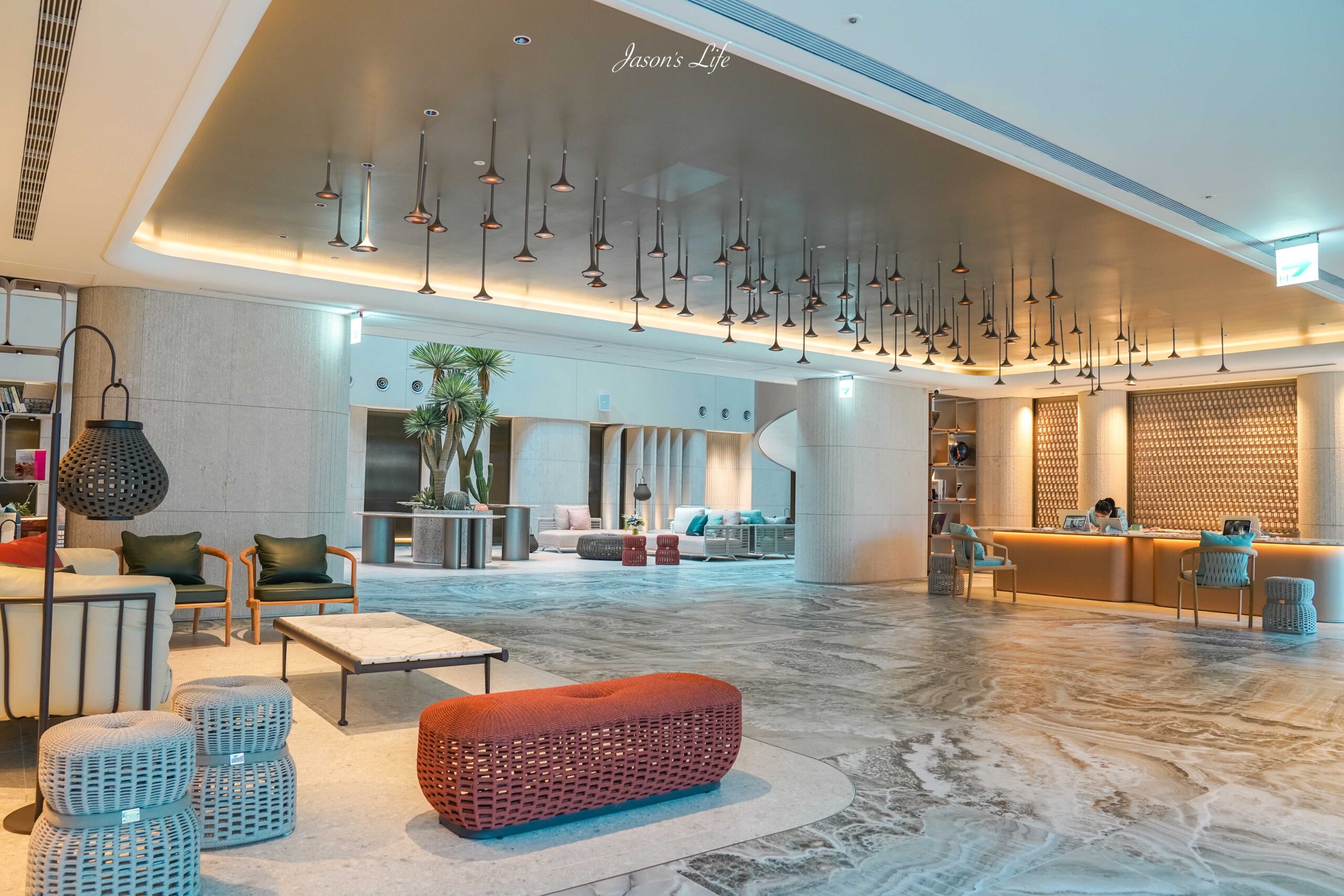 【屏東墾丁│住宿】墾丁Hotel dùa Kenting全新開幕。高質感度假酒店體驗，360°空中泳池、海景套房、空中酒吧 @Jason&#039;s Life