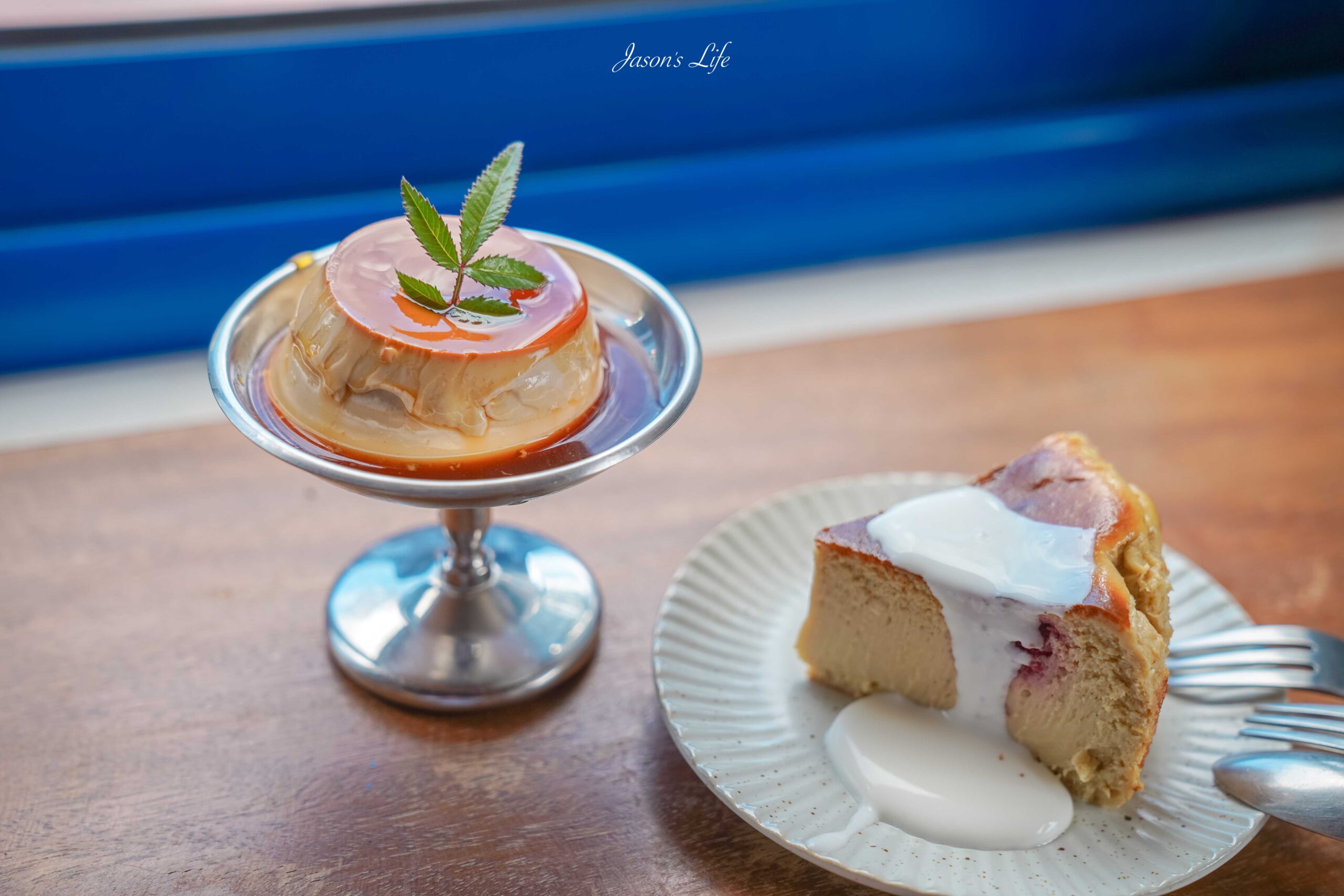 【屏東恆春│美食】萬里桐 Oct.Sun Coffee。萬里桐海景咖啡，墾丁必訪的放鬆角落，漁村藍白異國風＋海景第一排 @Jason&#039;s Life