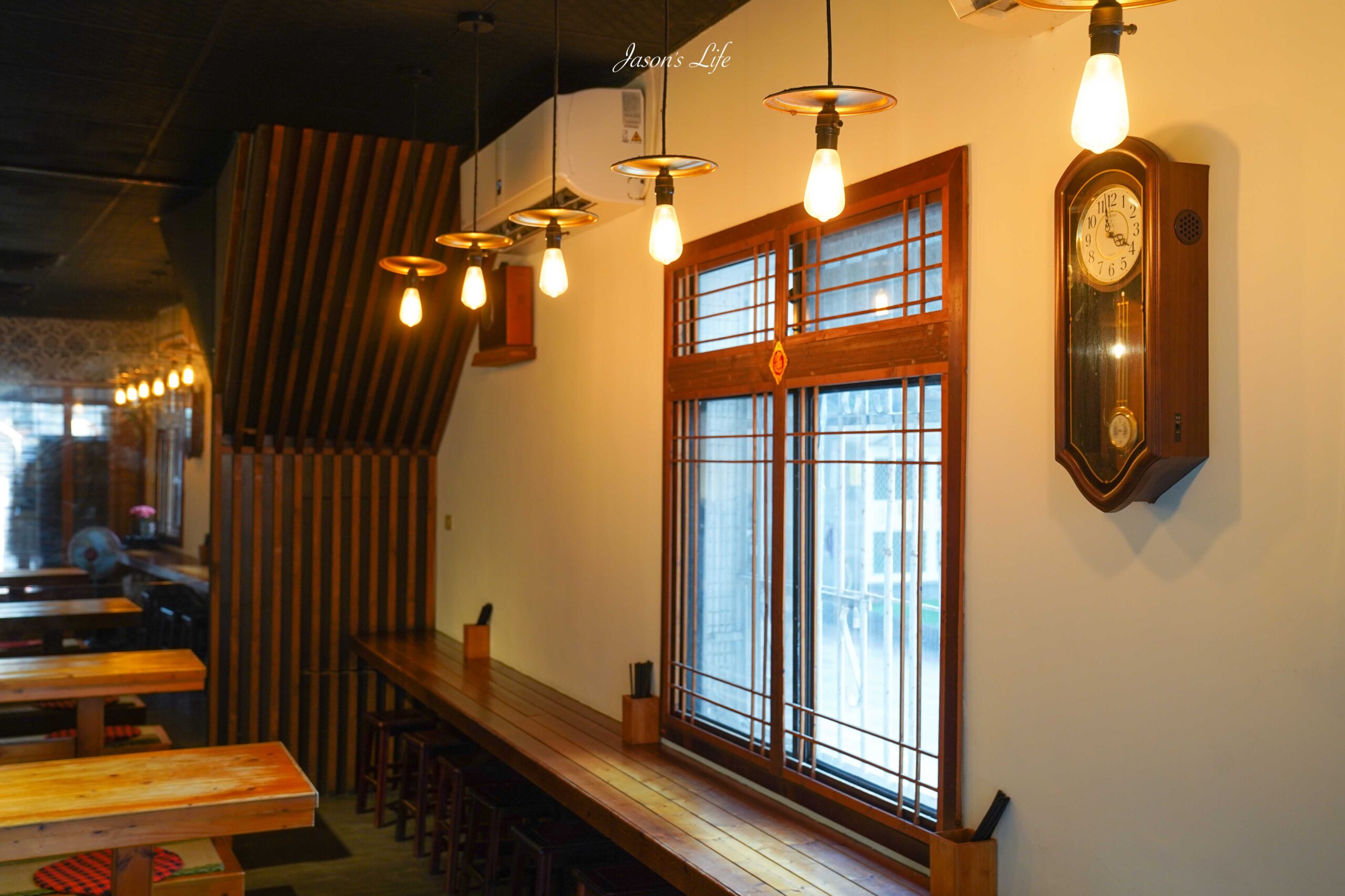 【台中西區｜美食】囍多意麵 向上總店。銅板美食，一碗意麵只要39元，傳承老味道的平價小吃，美味意麵飄香整條街 @Jason&#039;s Life