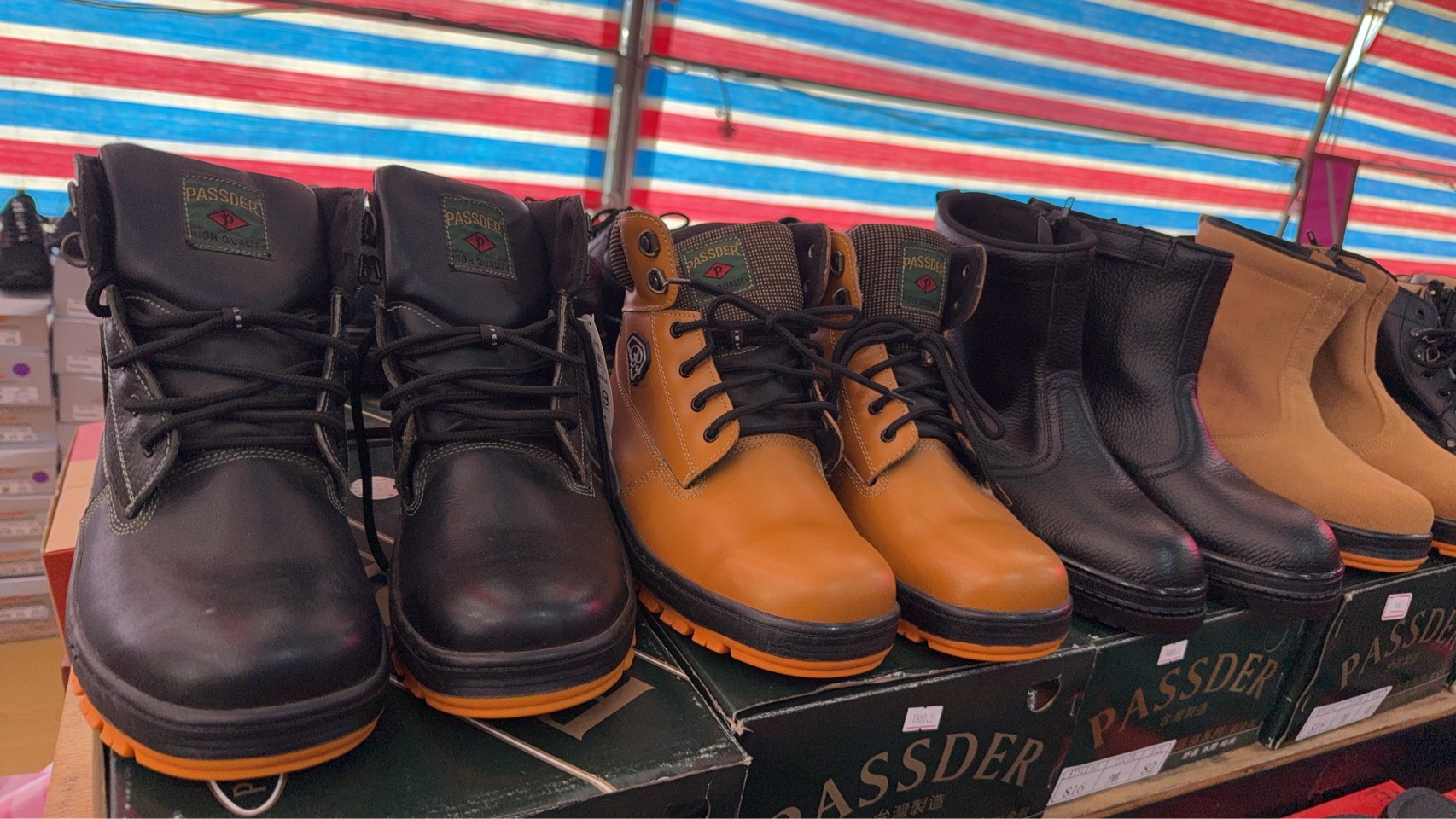 【苗栗竹南｜特賣情報】竹南聯合特賣會。風雪狼石墨烯科技保暖外套，特價鞋款390元起 @Jason&#039;s Life