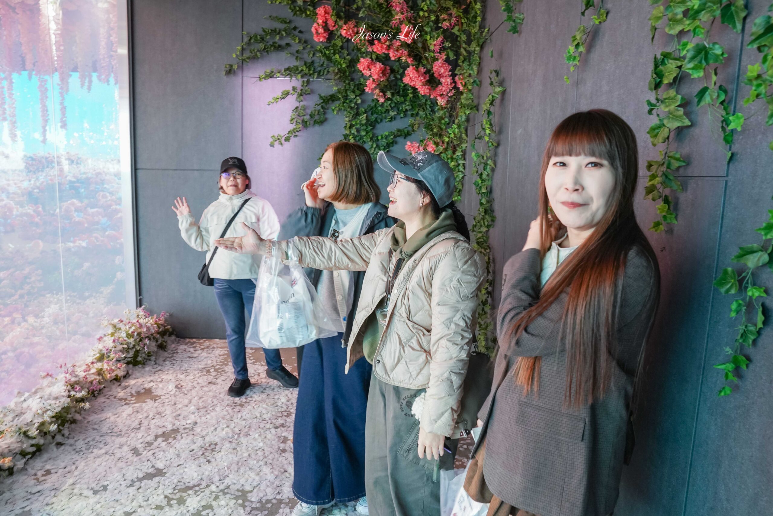 【韓國濟州｜美食】Super Flower(수퍼플라워)。最新花藝系網美咖啡廳，柔美花海、浮誇佈置，超有儀式感 @Jason&#039;s Life