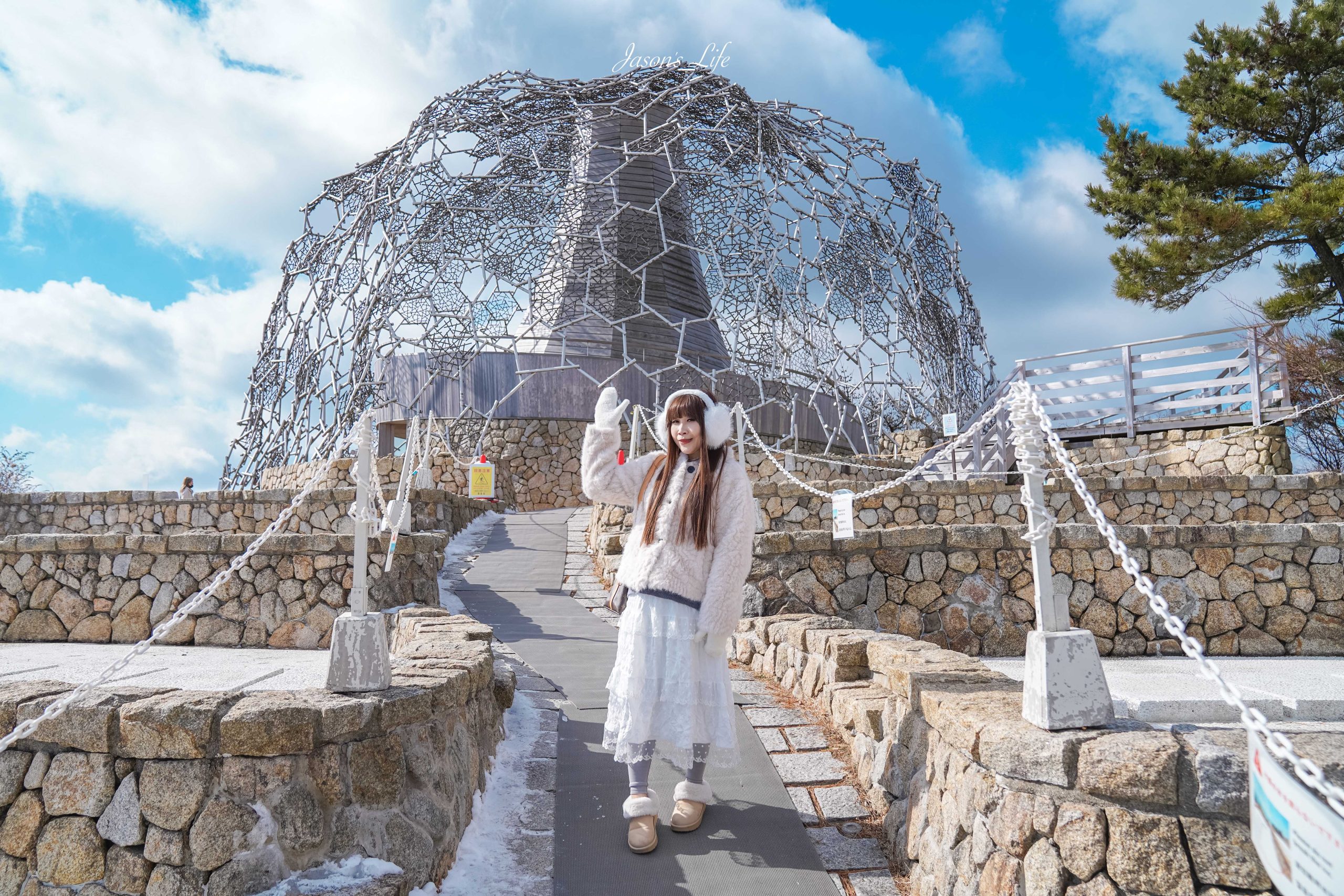 【日本神戶｜景點】六甲山花園展望台。搭乘六甲山有馬溫泉纜車，神戶百萬夜景及空中盪鞦韆，異國風情花園造景，兵庫縣自由行必去 @Jason's Life