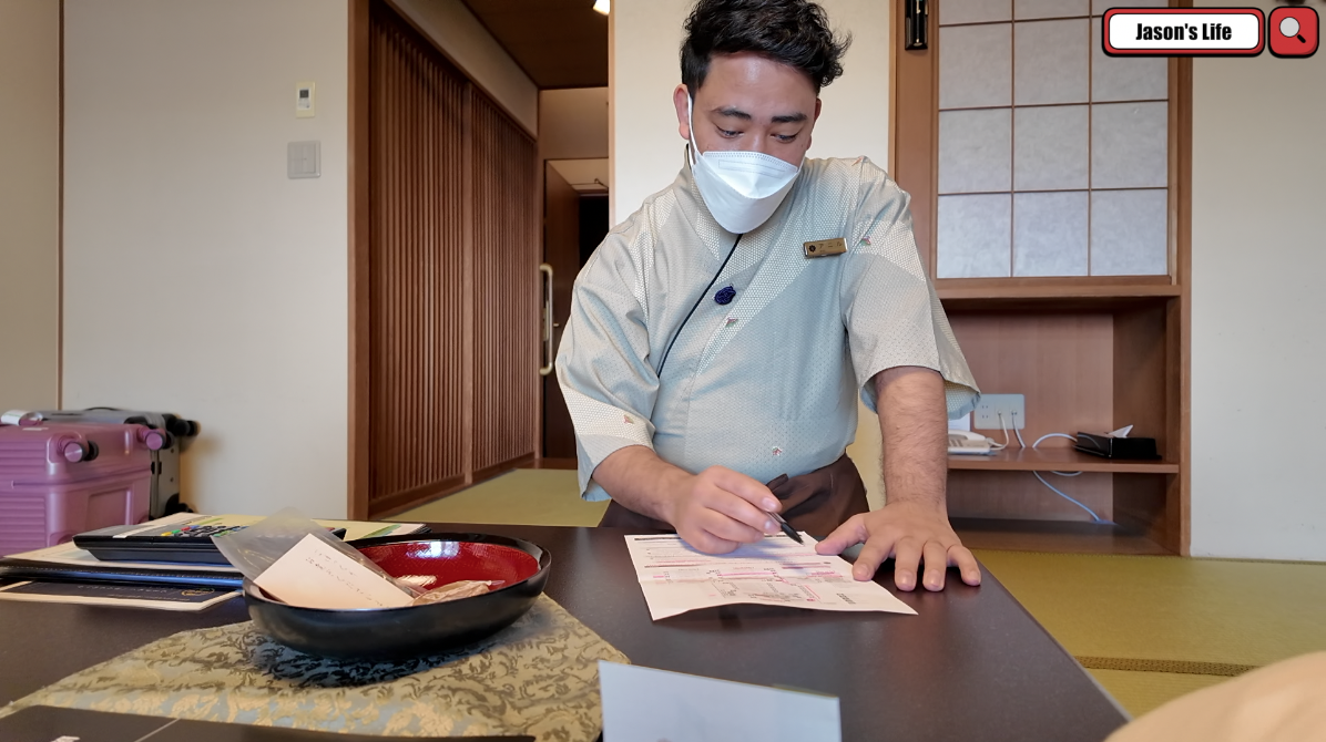 【日本兵庫｜住宿】兵衛向陽閣。兵庫縣有馬溫泉住宿推薦，兵衛向陽閣一泊二食開箱：百年老字號金之湯溫泉一次泡，還有神戶牛自助饗宴 @Jason's Life