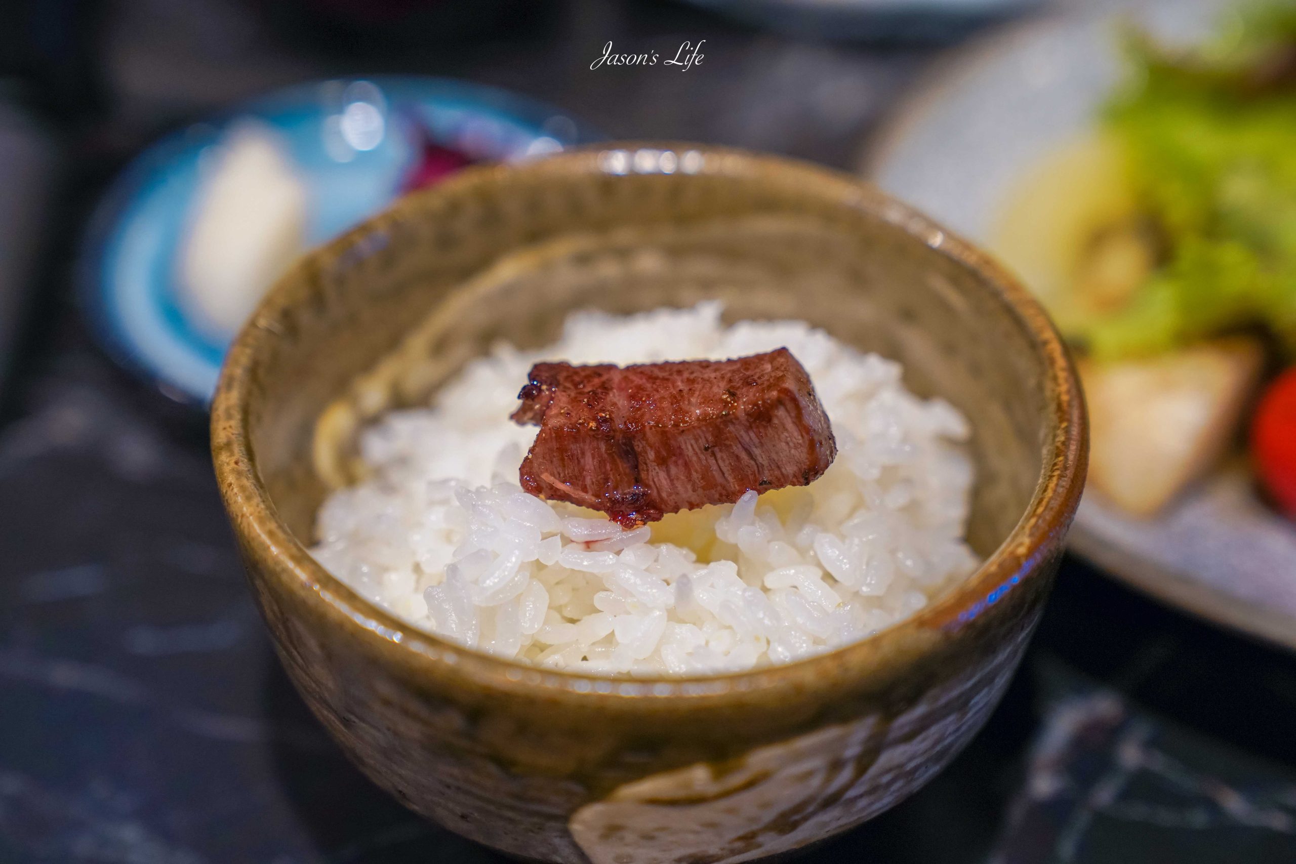 【日本神戶｜美食】MOURIYAモーリヤ 三宮店。神戶牛排推薦，鐵板燒百年名店，A5神戶牛入口即化的極致美味 @Jason's Life