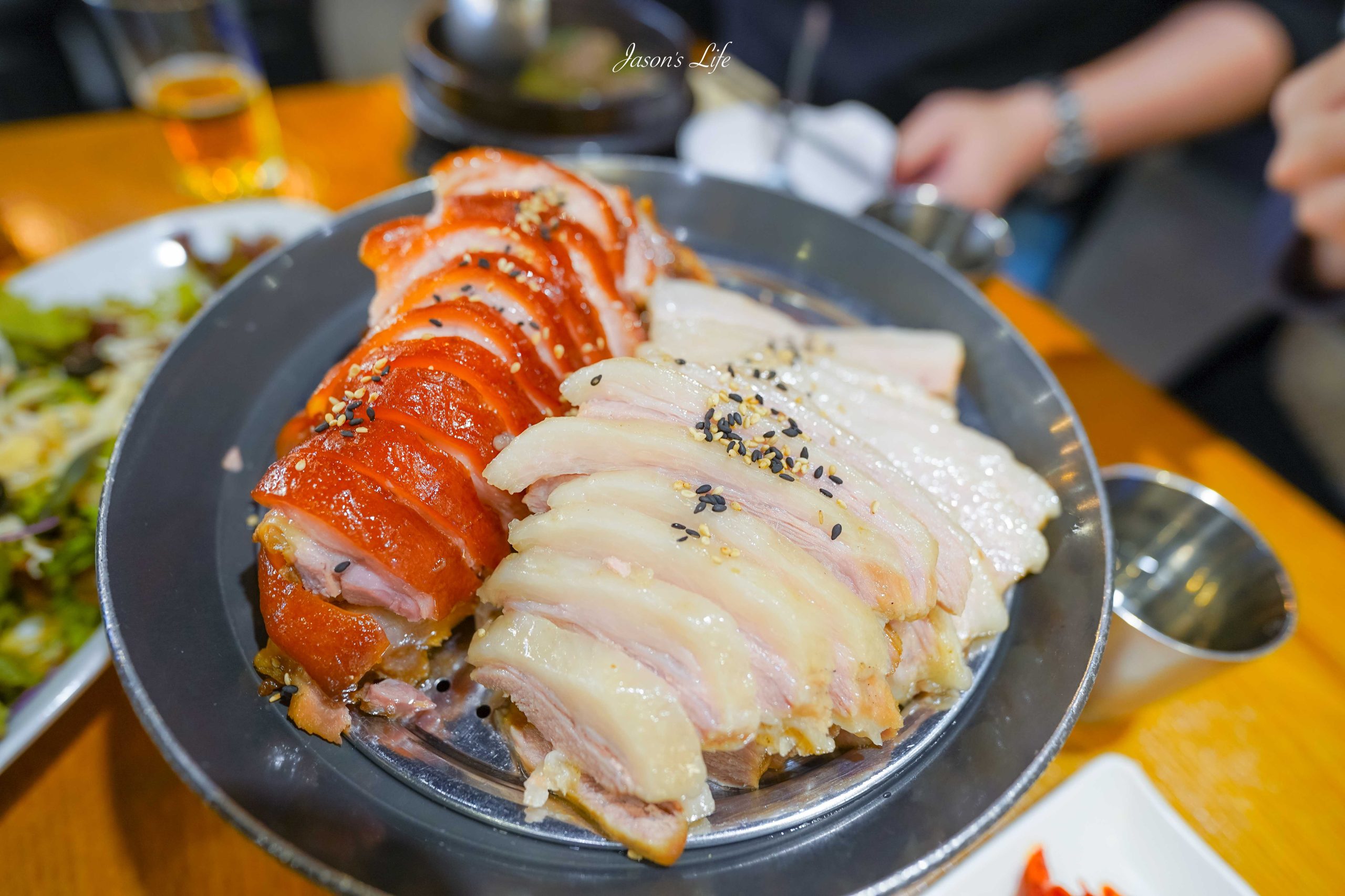 【韓國首爾｜美食】미쓰족발 서울명동점(Myth豬腳明洞店)。明洞美食推薦，1987年老店、豬腳套餐＋排骨湯，首爾必吃推薦 @Jason's Life