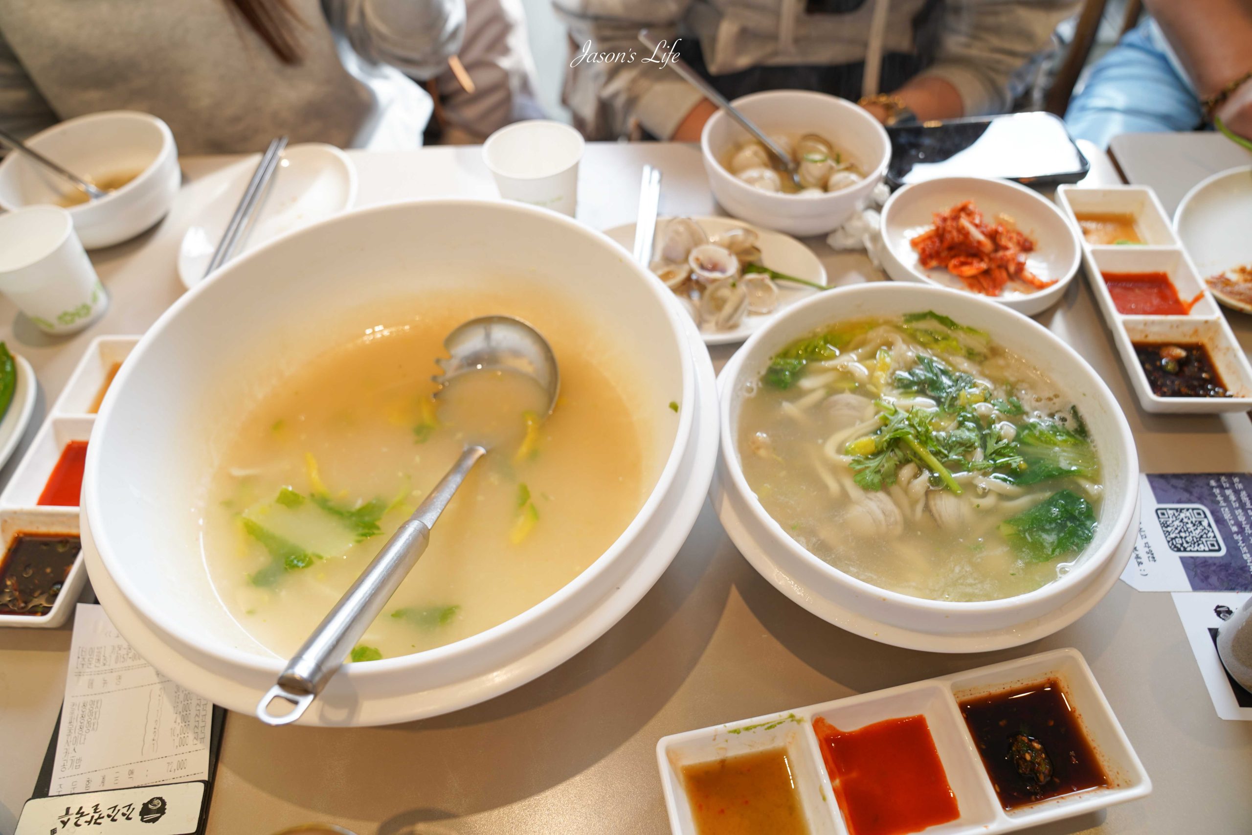 【韓國首爾｜美食】조조칼국수 성수점(JoJo刀削麵聖水店)。首爾必吃美食，鮮美滿分蛤蜊刀削麵，連在地人都排隊的聖水名店 @Jason's Life