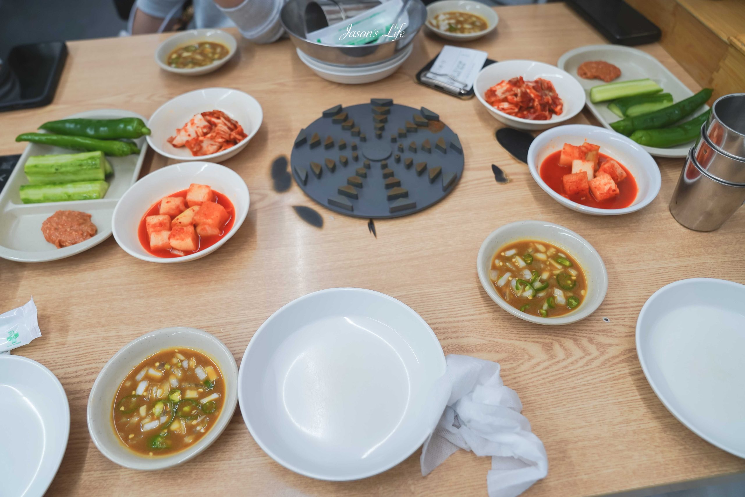 【韓國首爾｜美食】소문난성수감자탕(祖傳三代馬鈴薯排骨店)。首爾聖水洞美食：白鍾元推薦、祖傳三代傳承的馬鈴薯排骨湯排隊名店 @Jason's Life