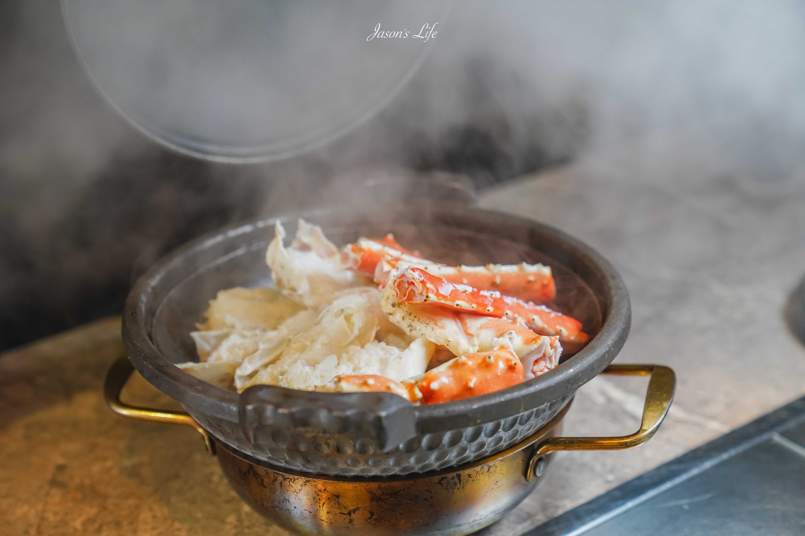 【台中西區|美食】精誠壹山|海鮮燒肉專門店。帝王蟹兩吃+全程專人代烤的老宅燒肉、公司聚餐餐廳推薦(菜單/價格/訂位) @Jason's Life