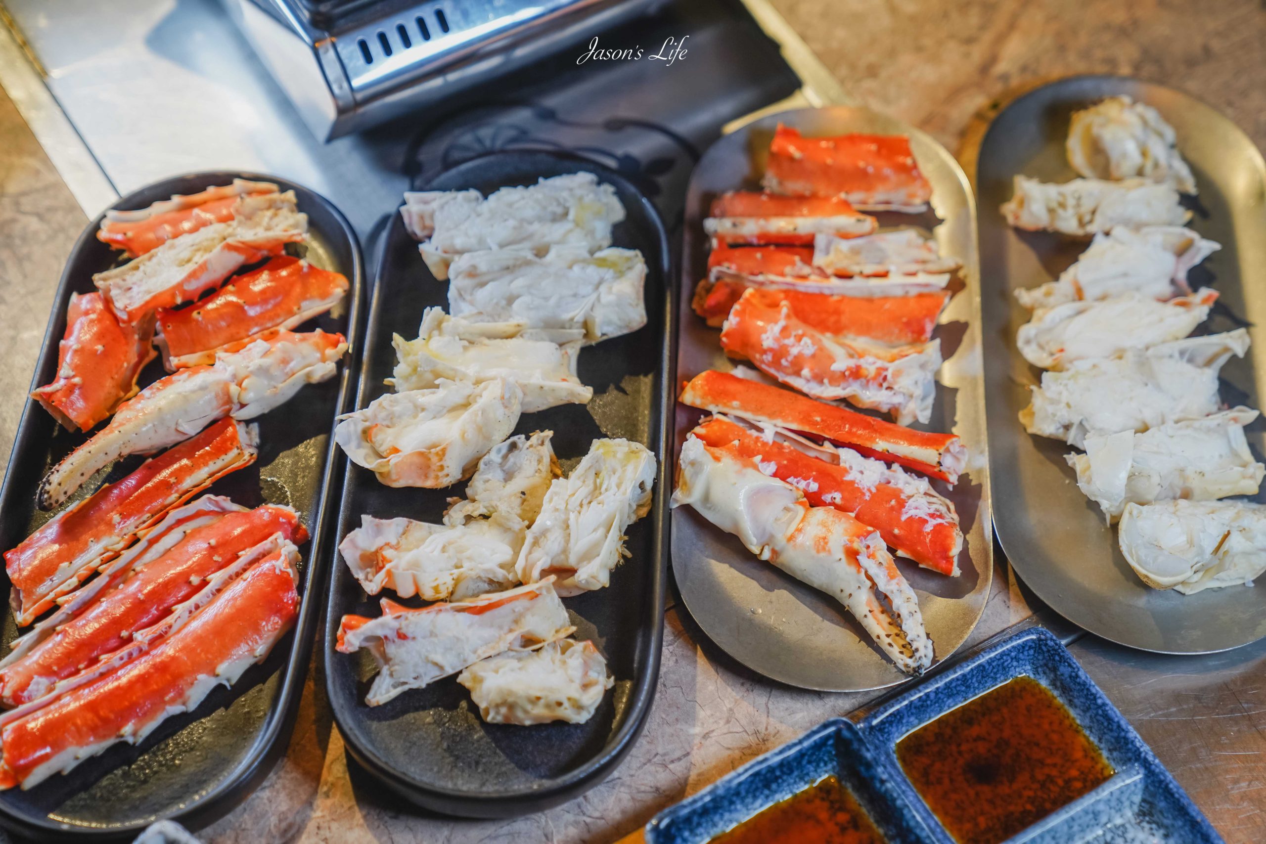 【台中西區|美食】精誠壹山|海鮮燒肉專門店。帝王蟹兩吃+全程專人代烤的老宅燒肉、公司聚餐餐廳推薦(菜單/價格/訂位) @Jason's Life