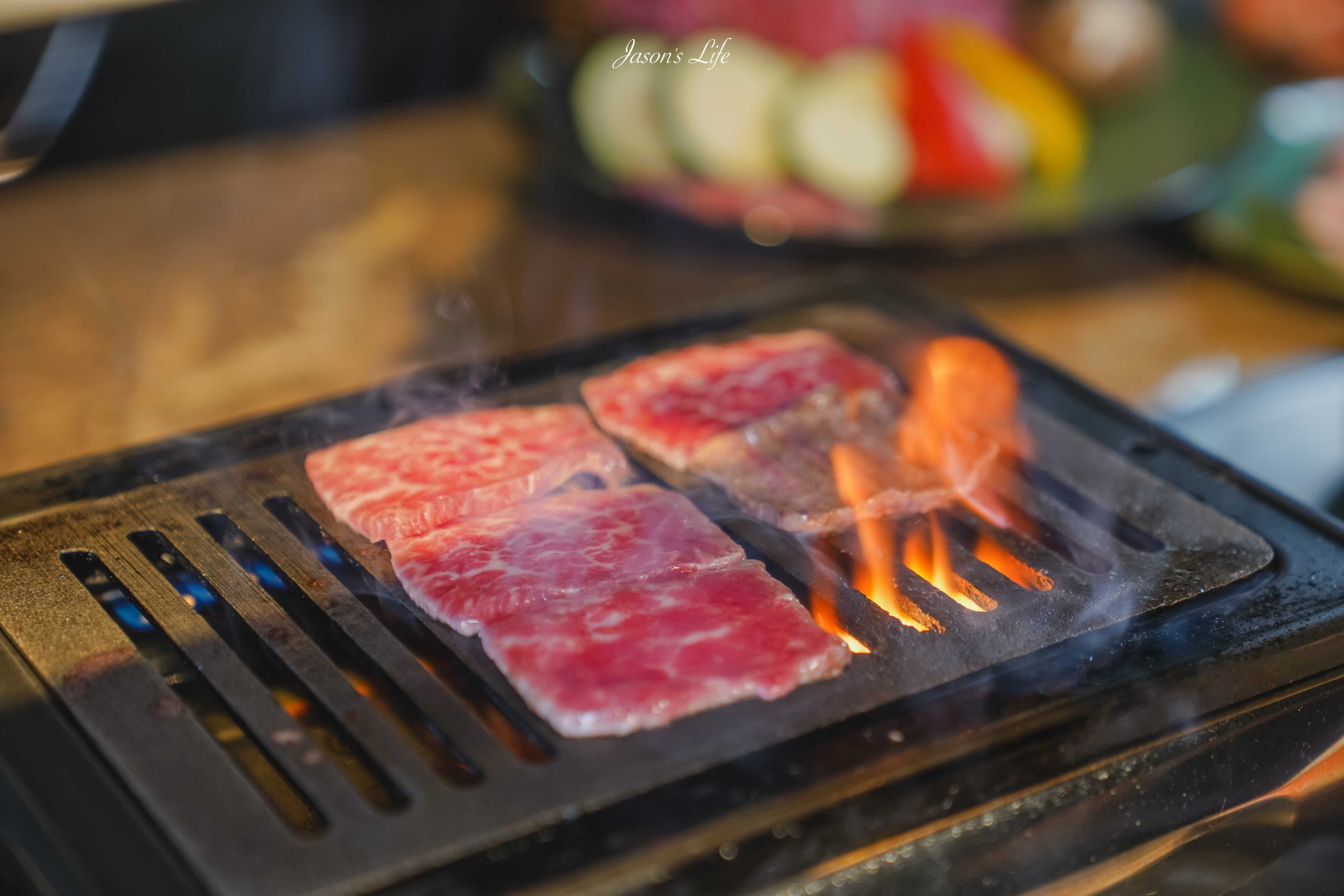 【台中西區｜美食】精誠壹山｜海鮮燒肉專門店。帝王蟹兩吃＋全程專人代烤的老宅燒肉、公司聚餐餐廳推薦（菜單/價格/訂位） @Jason's Life