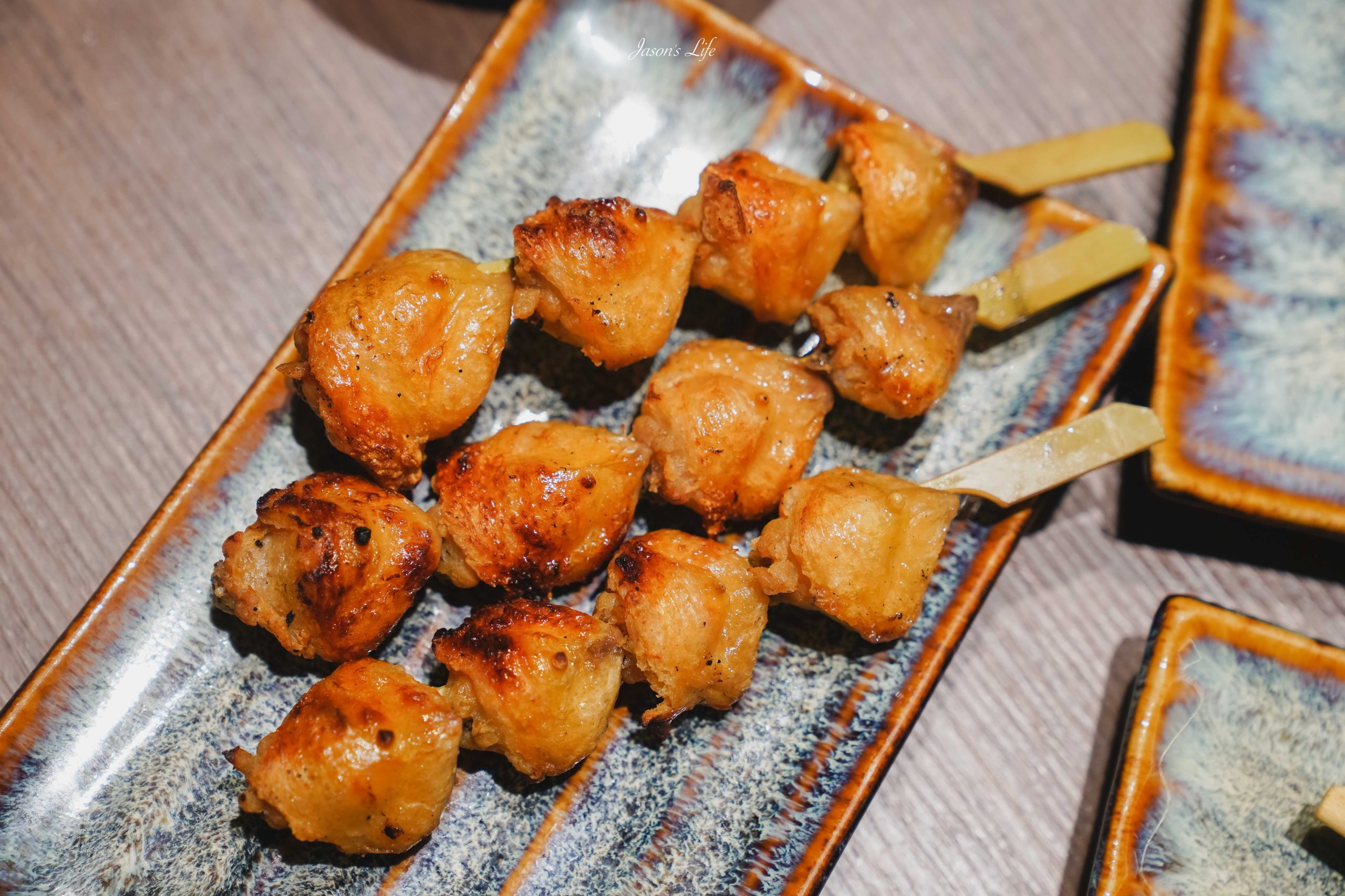 【台中北屯│美食】盛集屋SEISHUYA炉端燒專門店｜台中北屯日式祭典爐端燒，七彩燈籠牆&times;太鼓&times;船槳遞餐，營業到凌晨的深夜食堂（附完整菜單） @Jason's Life