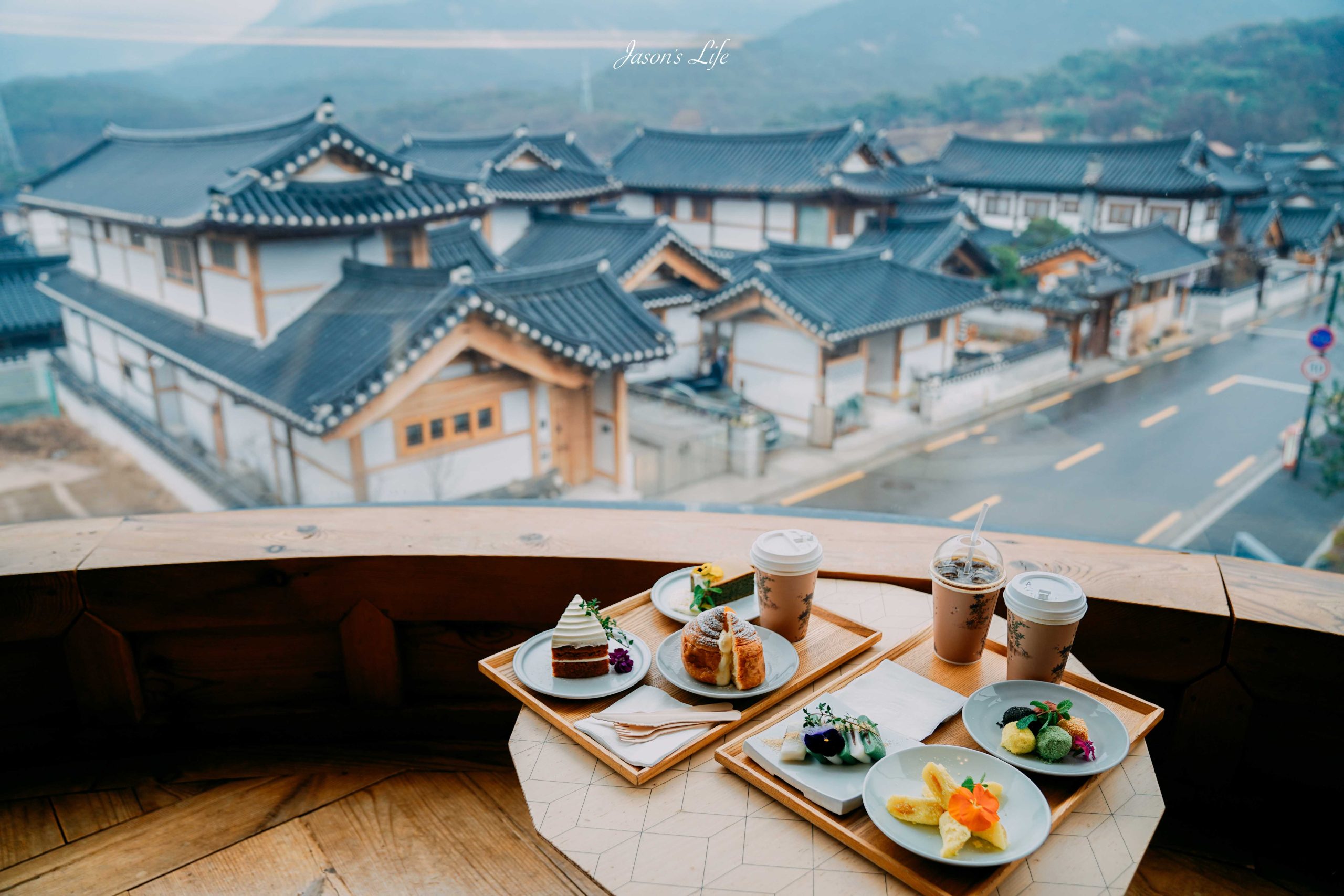 【韓國首爾｜美食】恩平韓屋村咖啡廳｜1人1杯 1인1잔：眺望北漢山與韓屋屋頂海的六層樓景觀咖啡廳，菜單價格、交通、韓式甜點全攻略 @Jason's Life