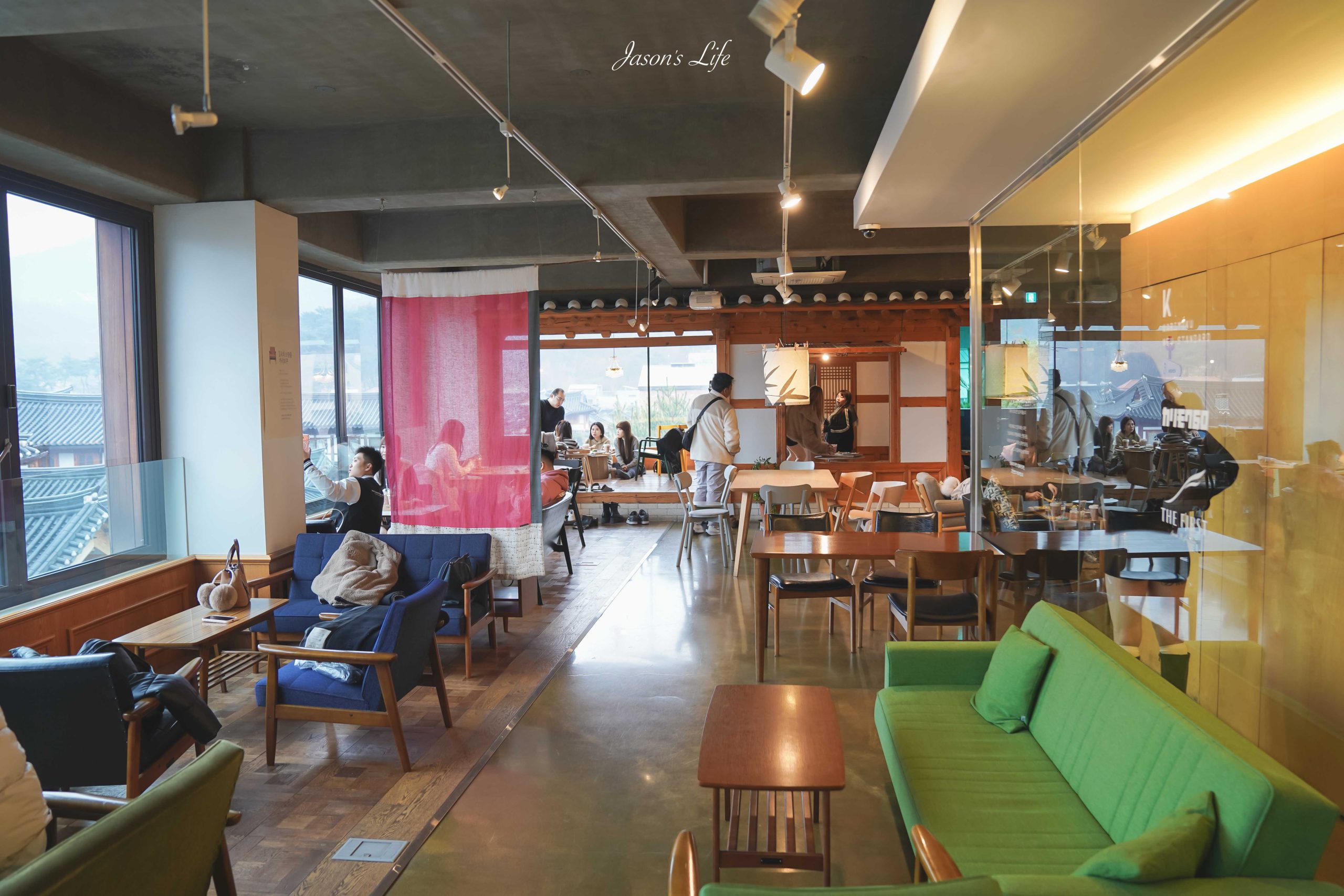 【韓國首爾｜美食】恩平韓屋村咖啡廳｜1人1杯 1인1잔：眺望北漢山與韓屋屋頂海的六層樓景觀咖啡廳，菜單價格、交通、韓式甜點全攻略 @Jason's Life