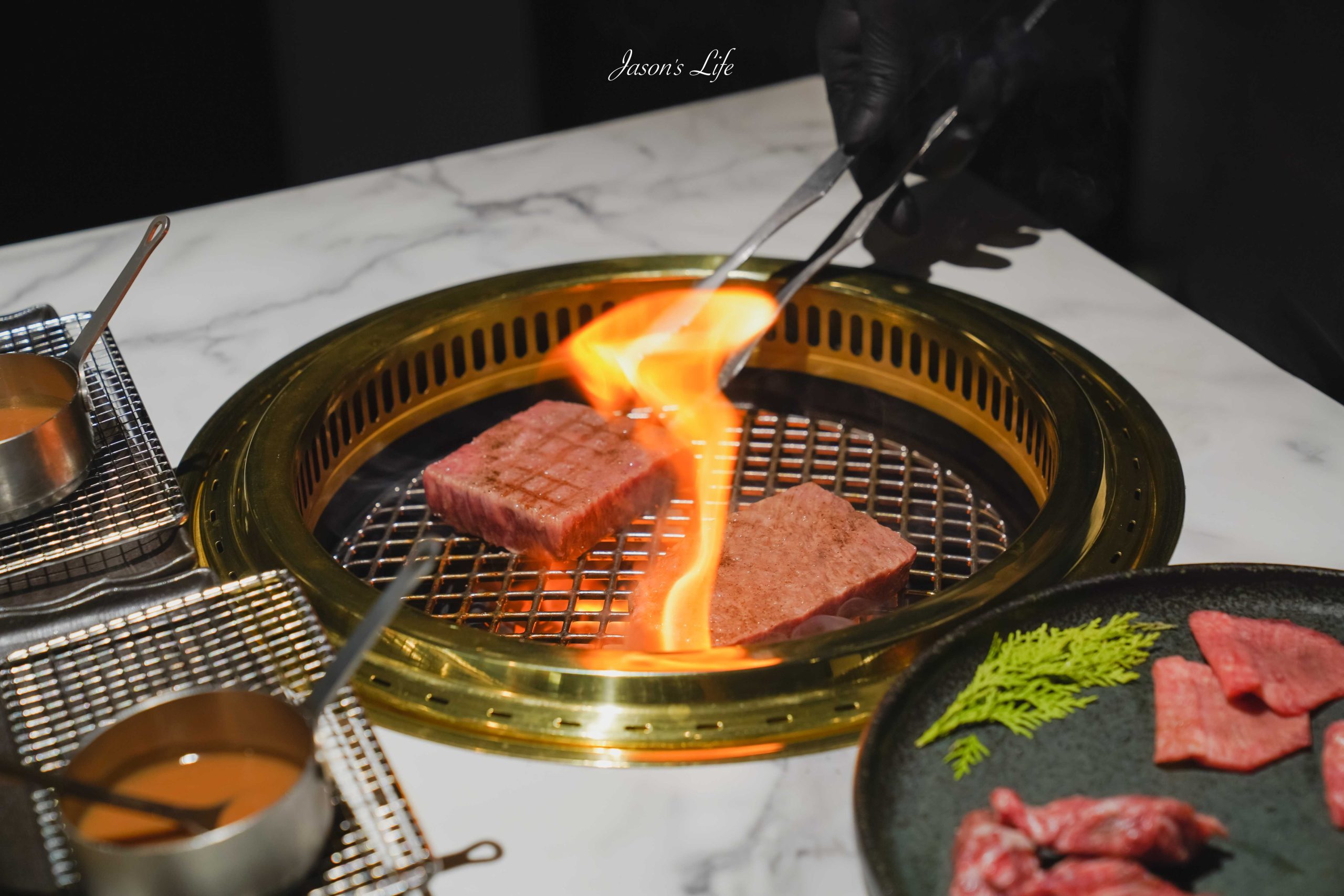 【台中西屯|美食】侍老井 精品和牛燒肉會所。上席盛合雙人套餐開箱|A5和牛+侍肉師全程代烤(含菜單價格、訂位資訊) @Jason's Life