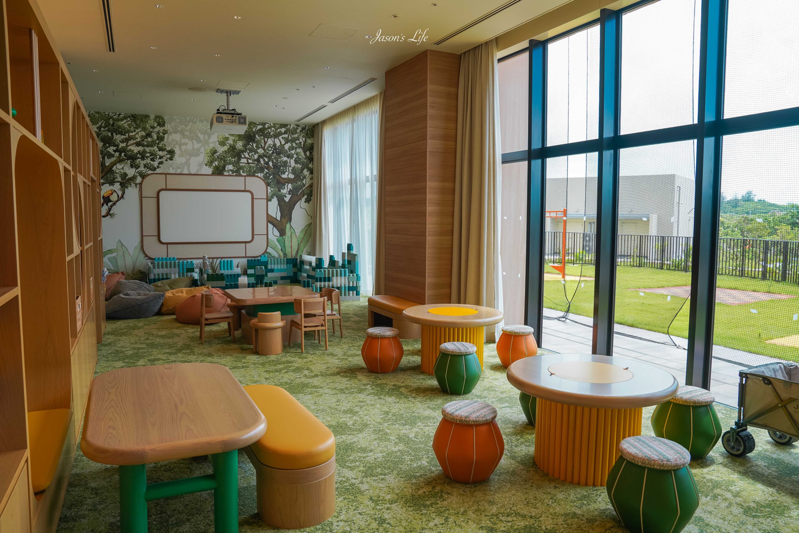 【宮古島|住宿】宮古島飯店推薦|Canopy by Hilton 宮古島希爾頓嘉悅里:King Deluxe Suite 特大床豪華套房開箱、12 樓無邊際泳池、早餐與隔壁 Yard miyakojima 商場全攻略 @Jason's Life