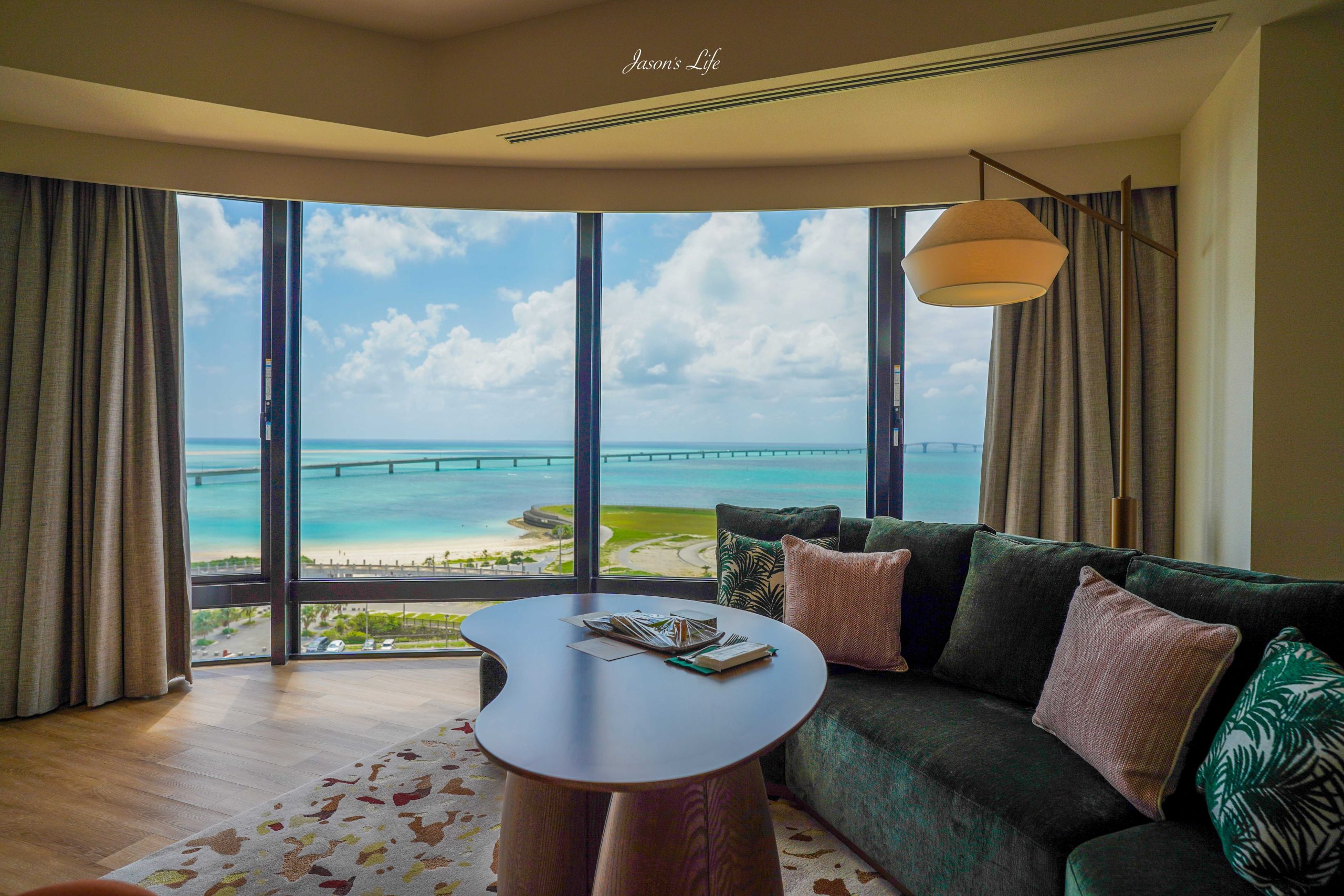 【宮古島|住宿】宮古島飯店推薦|Canopy by Hilton 宮古島希爾頓嘉悅里:King Deluxe Suite 特大床豪華套房開箱、12 樓無邊際泳池、早餐與隔壁 Yard miyakojima 商場全攻略 @Jason's Life
