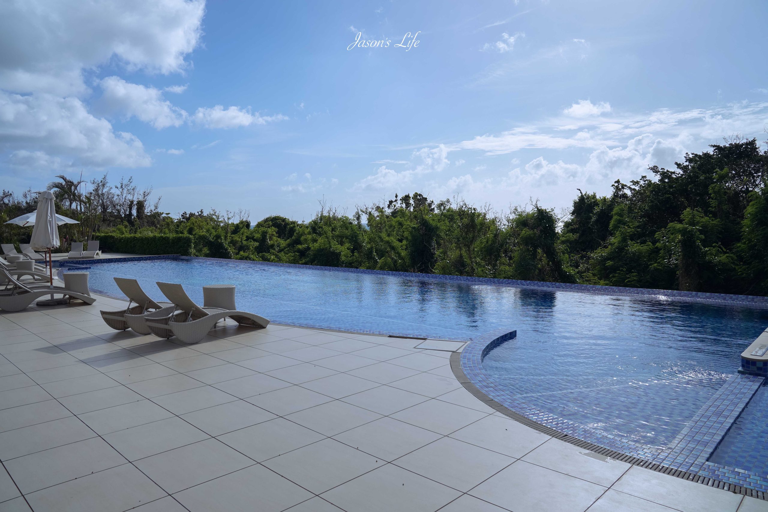 【宮古島｜住宿】宮古島住宿推薦｜來間島 Seawood Hotel シーウッドホテル：Premier Pool Villa 私人泳池別墅開箱、無邊際主泳池、晚餐還可看銀河，長間濱秘境海灘全攻略 @Jason's Life