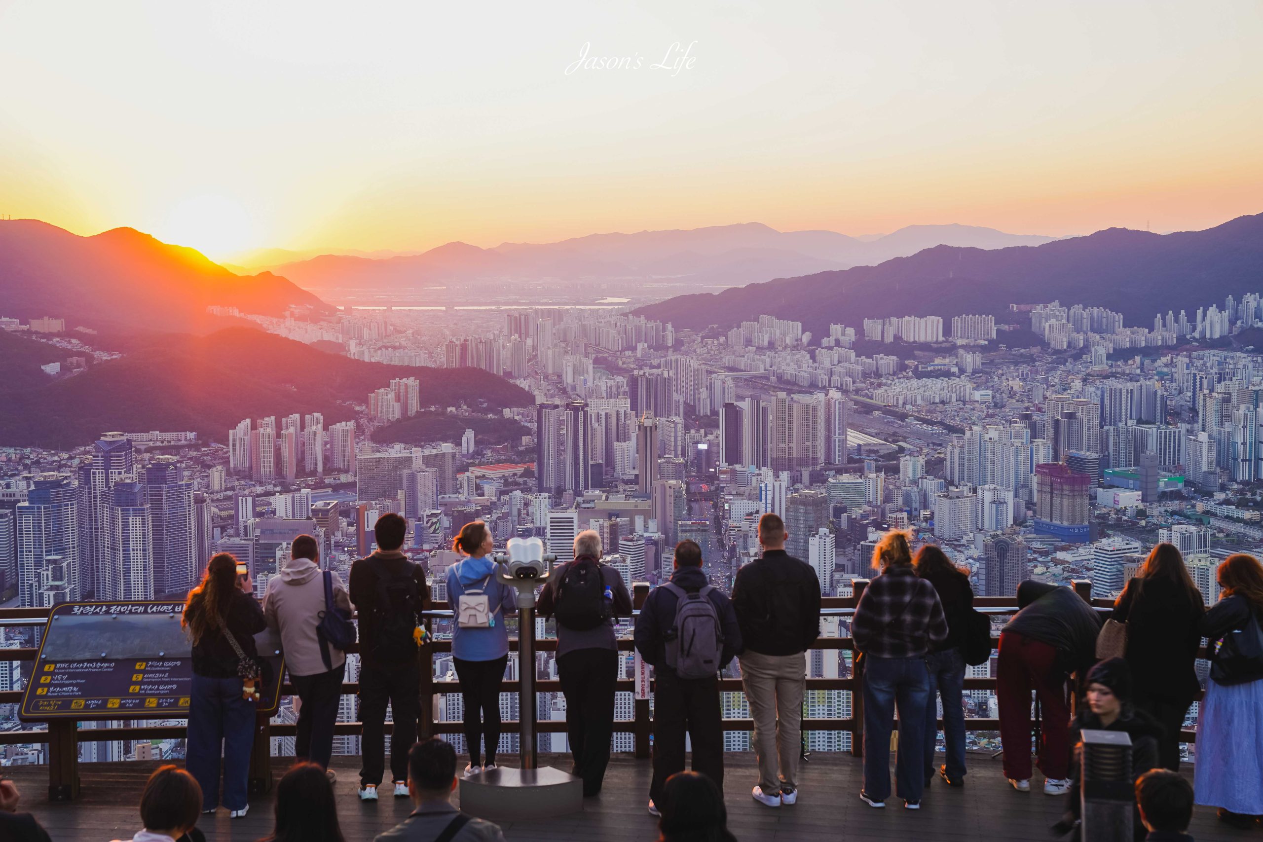 【韓國釜山｜景點】荒嶺山烽火台 황령산 봉수대。釜山最強免費夜景：西面與廣安大橋兩面夜景，怎麼去、下山叫車、日落時間、 2026 實拍攻略 @Jason's Life