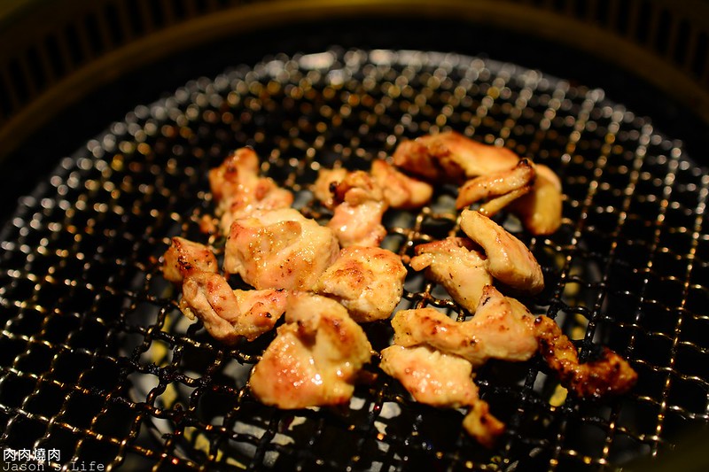 【台中│美食】秋紅谷周邊美食，日式風格，研發出創意餐點，創意十足又好吃。肉肉燒肉NikuNiku @Jason&#039;s Life