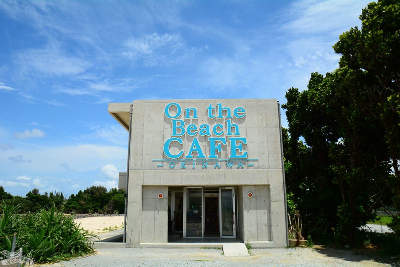 【沖繩│美食】近備瀨一線天，歇腳用餐喝飲料，看海景好地方。On the Beach Cafe @Jason&#039;s Life