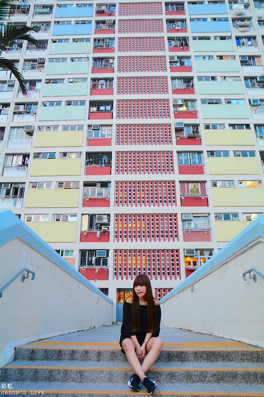【香港│景點】彩虹站景點，香港大樓巨作，大樓牆面化為七彩顏色，新IG打卡地點。彩虹邨 @Jason&#039;s Life