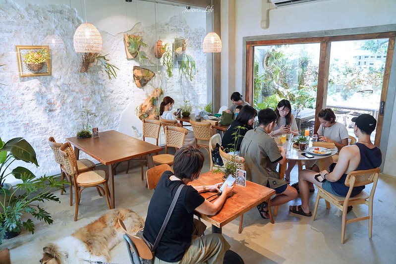 【屏東恆春｜美食】小綠舟咖啡 Barca Verde Cafe。恆春餐廳推薦，充滿綠意植栽性用餐環境，以輕食為主，近鹿境 @Jason&#039;s Life