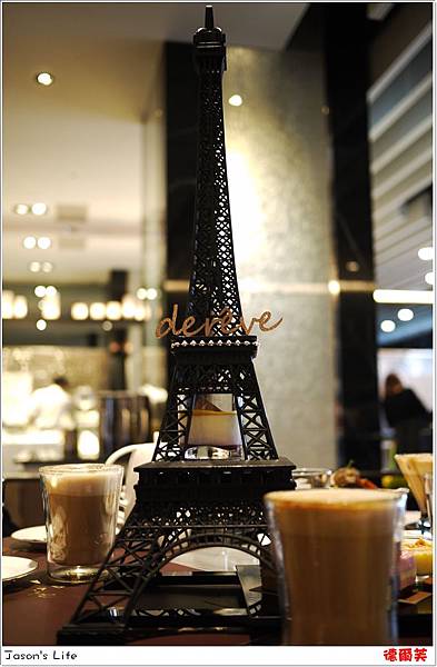 【台中│美食】在巴黎鐵塔下享用下午茶。德爾芙 @Jason&#039;s Life